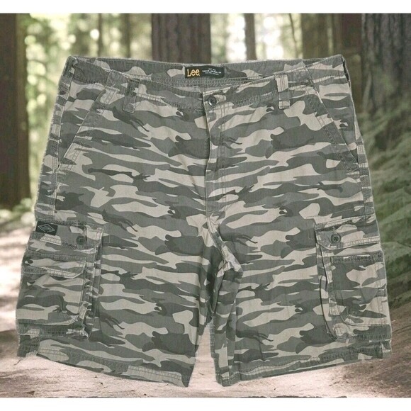 Lee Cargo Short Rugged Canvas Tech Pocket Green/Tan Camo Men's 40 SEE DESC - Picture 1 of 12